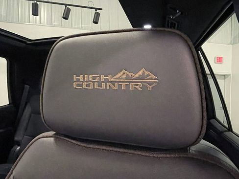 Used 2023 Chevrolet Tahoe High Country image 21