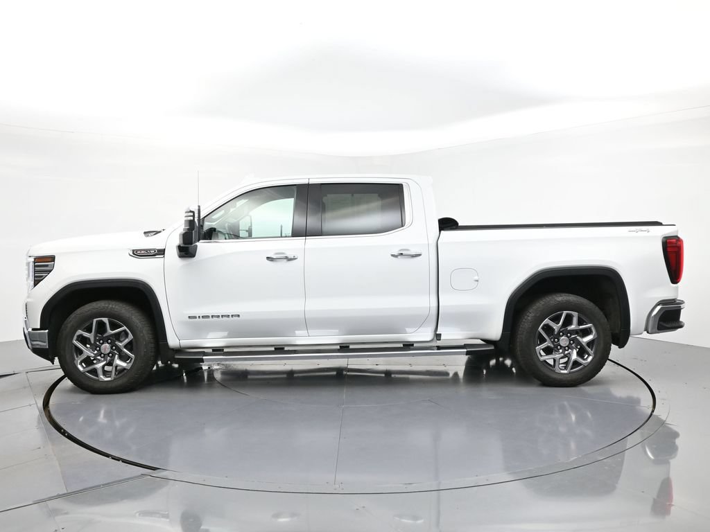 Used 2025 GMC Sierra 1500 SLT w/ SLT Premium Plus Package AWD/4WD image 5