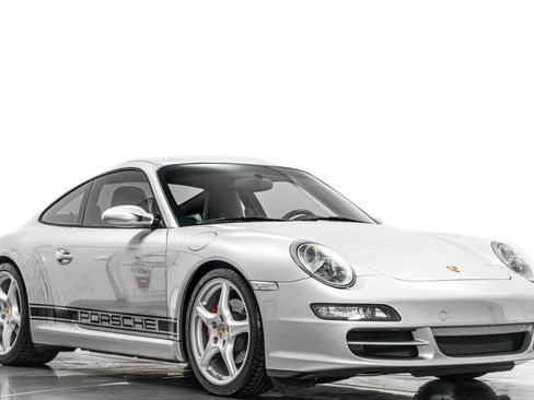 Used 2007 Porsche 911 GT3 RS image 32