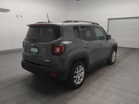 Used 2021 Jeep Renegade Latitude w/ Convenience Group AWD/4WD image 9