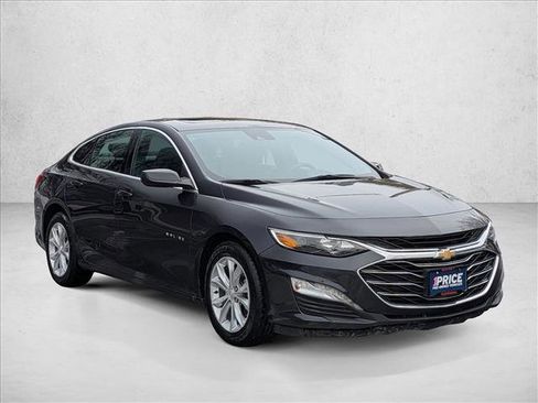 Used 2023 Chevrolet Malibu LT image 3