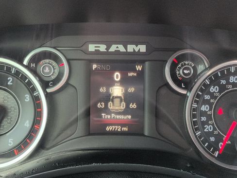 Used 2022 RAM 2500 Big Horn w/ Night Edition AWD/4WD image 27