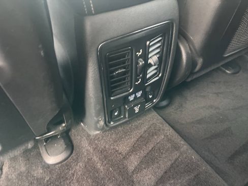 Used 2015 Jeep Grand Cherokee Limited AWD/4WD image 32