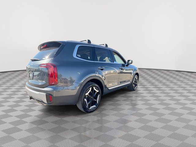 Certified 2024 Kia Telluride S w/ S Sunroof Package AWD/4WD image 12