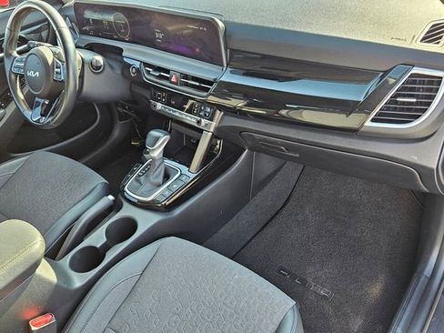 Used 2024 Kia Seltos S image 15