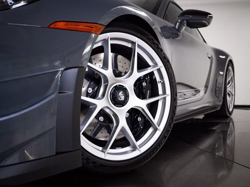 Certified 2026 Porsche 911 GT3 RWD image 12