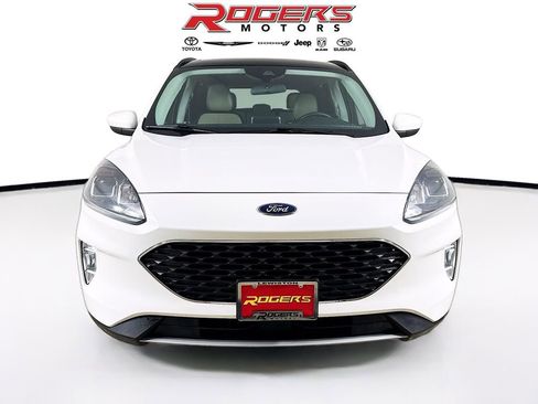 Used 2021 Ford Escape SEL w/ Technology Package image 2
