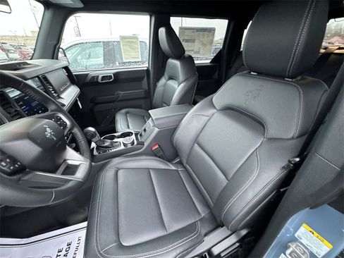 New 2025 Ford Bronco Big Bend image 3