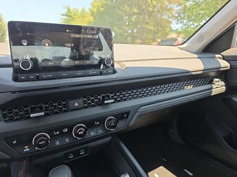 Certified 2024 Honda Accord EX image 20