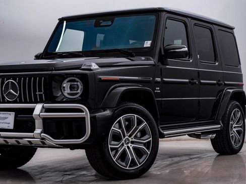 Used 2025 Mercedes-Benz G 63 AMG 4MATIC image 2