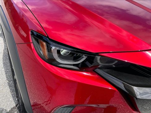 Used 2025 MAZDA CX-50 AWD 2.5 Hybrid w/ Premium Pkg image 32