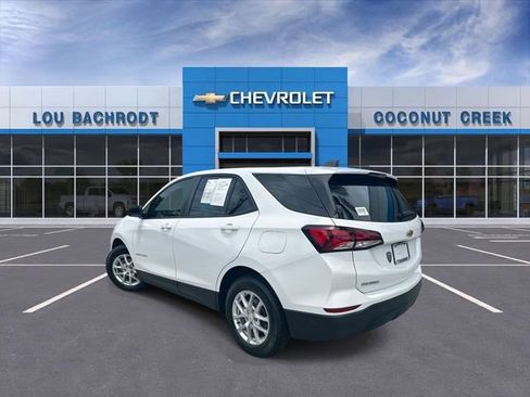 Used 2024 Chevrolet Equinox LS FWD image 6