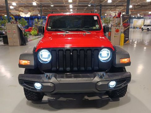 Used 2022 Jeep Wrangler Sport AWD/4WD image 3