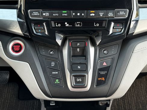 Used 2023 Honda Odyssey EX-L image 10