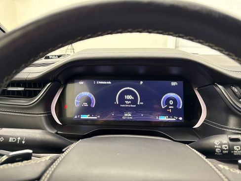 Used 2022 Jeep Grand Cherokee L Overland w/ Advanced Protech Group III image 16