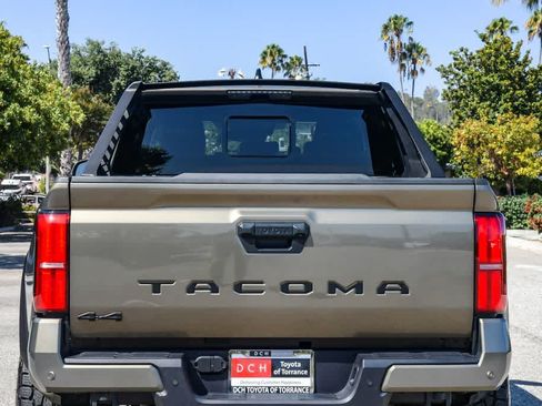 Used 2024 Toyota Tacoma TRD Off-Road w/ TRD Off Road Upgrade Package AWD/4WD image 7