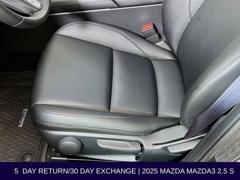 Used 2025 MAZDA MAZDA3 s FWD image 24