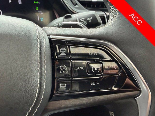 Used 2023 Jeep Grand Cherokee Overland AWD/4WD image 32