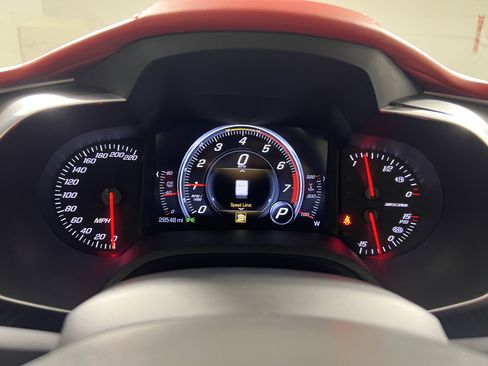 Used 2019 Chevrolet Corvette Z06 RWD image 16