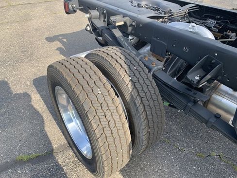 New 2024 RAM 4500 SLT w/ Quick Order Package 2YG SLT image 10