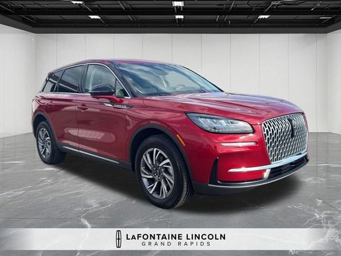 Certified 2023 Lincoln Corsair AWD w/ Equipment Group 101A image 7