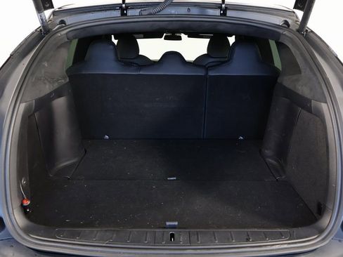 Used 2021 Tesla Model X Long Range image 13