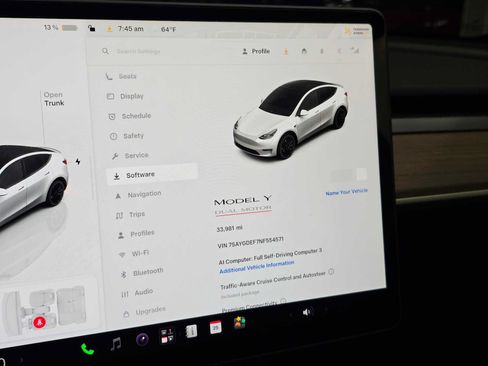 Used 2022 Tesla Model Y Performance AWD/4WD image 17