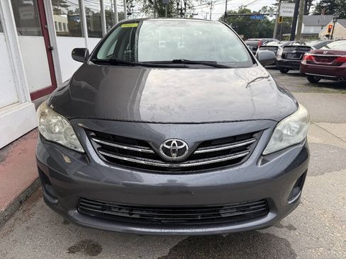 Used 2013 Toyota Corolla LE FWD image 4