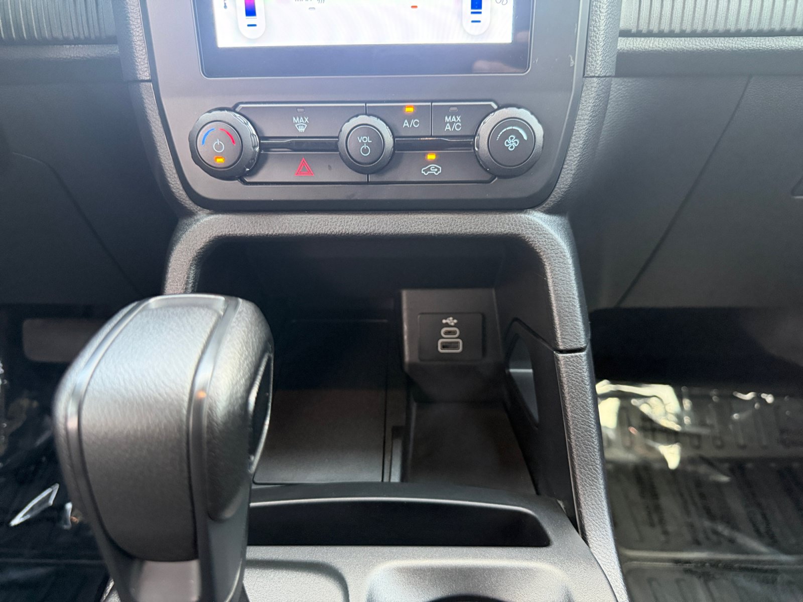 Certified 2024 Ford Ranger XL RWD image 22