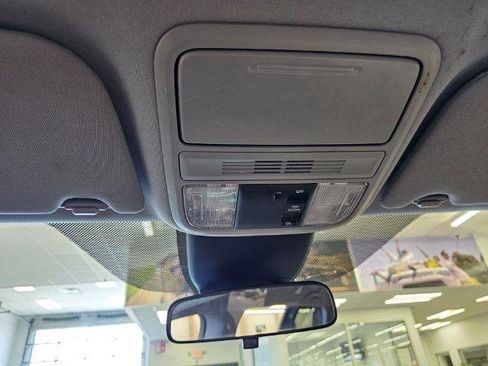 Used 2022 Honda Odyssey EX image 24