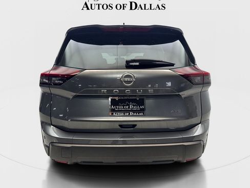 Used 2024 Nissan Rogue S AWD/4WD image 7