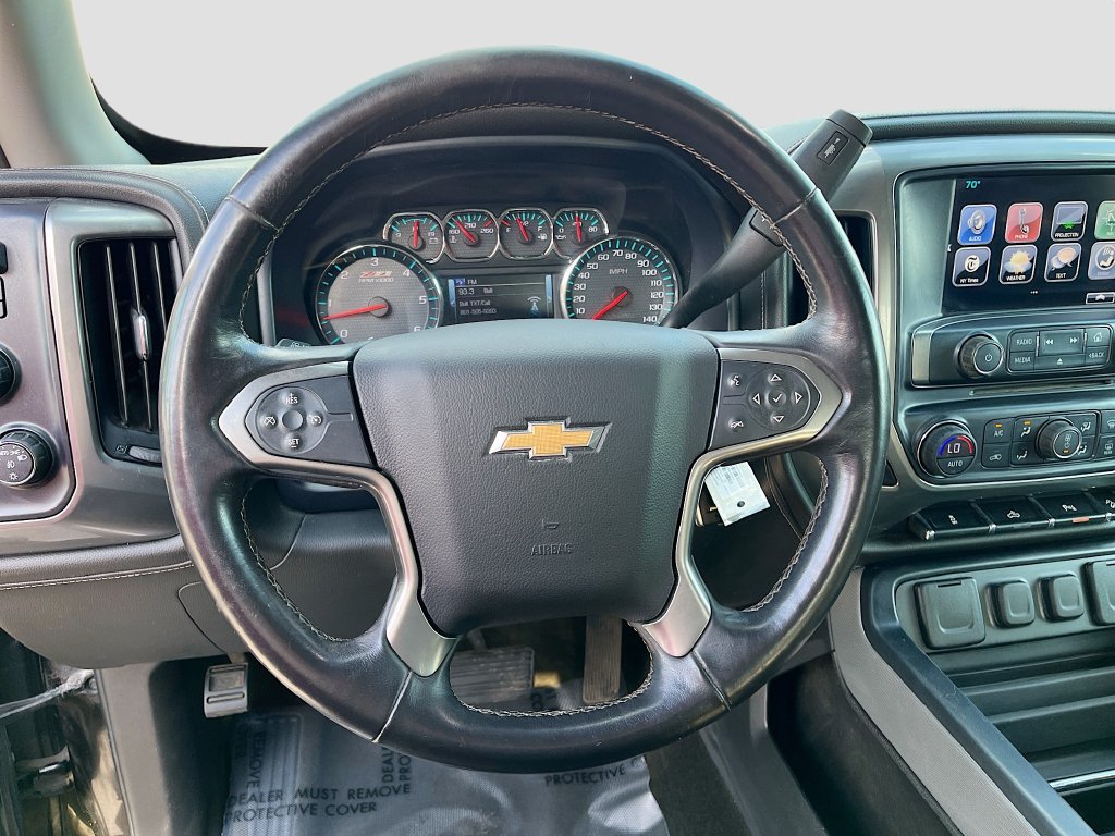 Used 2018 Chevrolet Silverado 1500 LTZ Z71 w/ Midnight Edition AWD/4WD image 11