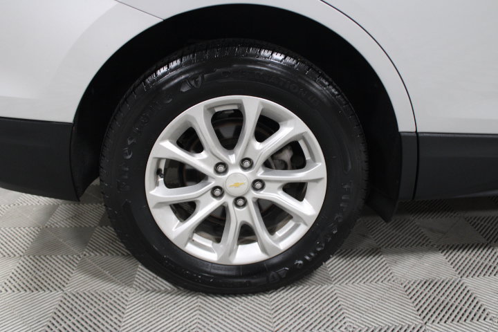 Used 2018 Chevrolet Equinox LT FWD image 42