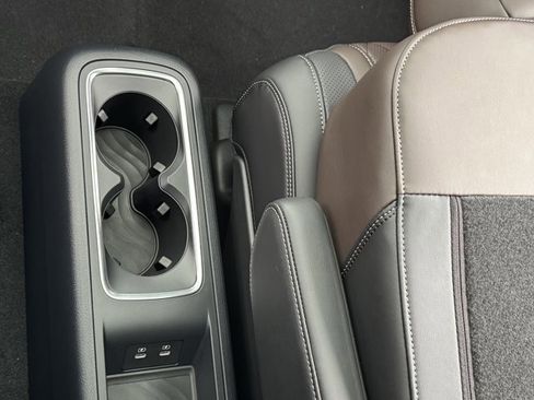 New 2026 Nissan Armada Platinum image 30