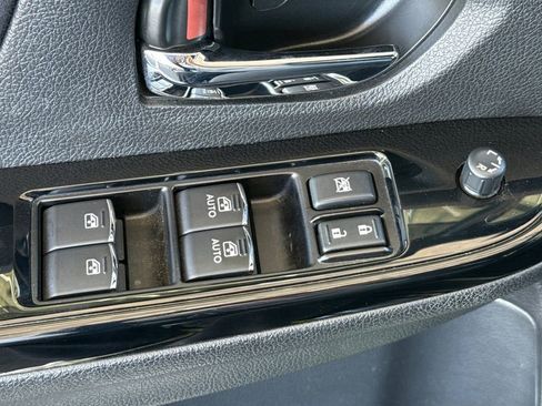 Used 2018 Subaru WRX STI AWD/4WD image 18