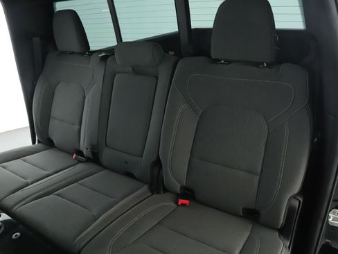 Certified 2022 RAM 1500 Big Horn image 5