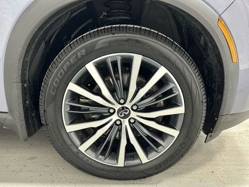 Used 2023 INFINITI QX60 Sensory w/ Cargo Package image 64