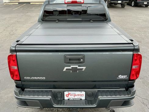 Used 2017 Chevrolet Colorado Z71 image 18