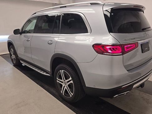 Used 2022 Mercedes-Benz GLS 450 4MATIC image 4
