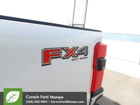 New 2025 Ford F350 Lariat w/ Lariat Ultimate Package image 33