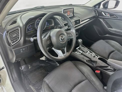 Used 2016 MAZDA MAZDA3 i Sport w/ Preferred Equipment Package FWD image 9