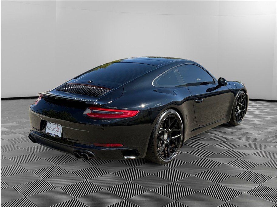 Used 2017 Porsche 911 Carrera RWD image 5