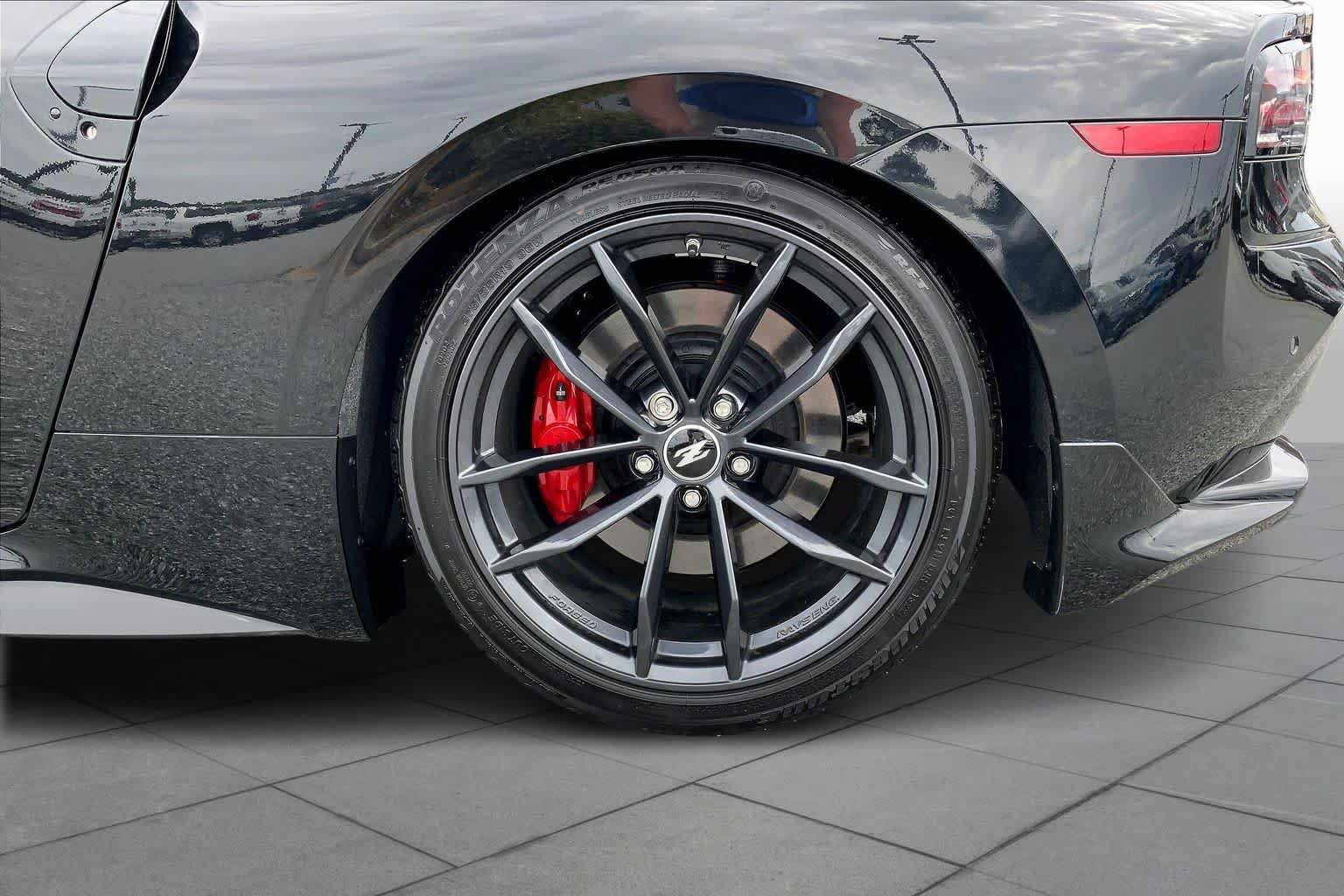 Used 2024 Nissan Z Performance w/ Floor Mat Package RWD image 11