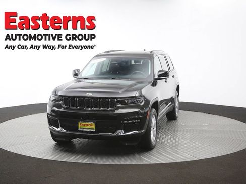 Used 2023 Jeep Grand Cherokee L Limited AWD/4WD image 58