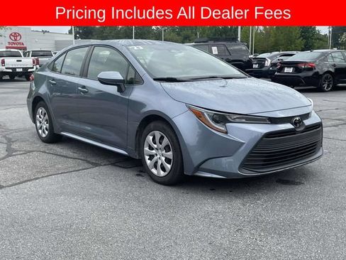 Used 2023 Toyota Corolla LE FWD image 7