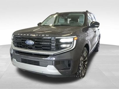 Used 2026 Ford Expedition Platinum w/ Driver's Package