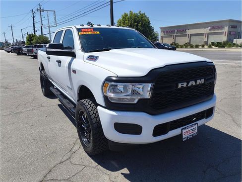 Used 2021 RAM 2500 Tradesman AWD/4WD image 3