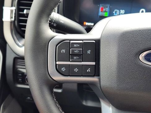 New 2026 Ford F350 Lariat image 30