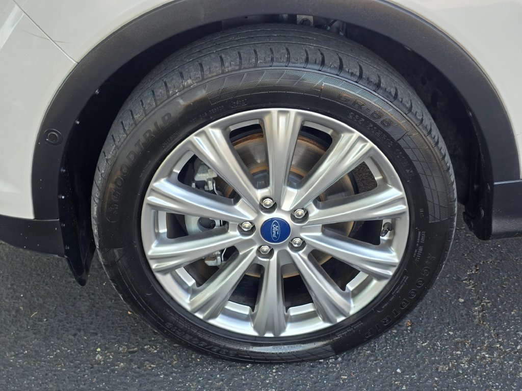 Used 2018 Ford Escape Titanium AWD/4WD image 10