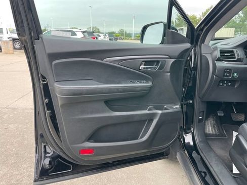 Used 2023 Honda Ridgeline Sport image 20